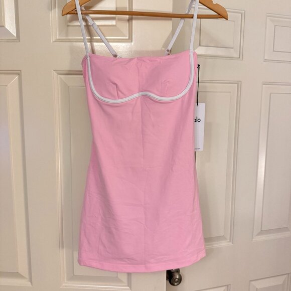 NWT ALO Airbrush Streamlined Dress - Sweet Pink - Small - Picture 2 of 7
